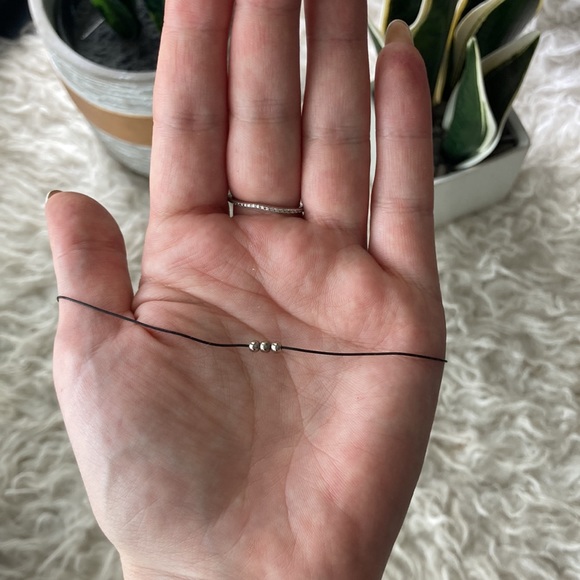 Dainty Three Bead Choker Necklace - Picture 2 of 3